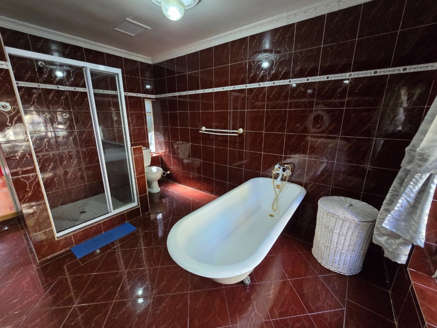 To Let 5 Bedroom Property for Rent in Westdene Free State